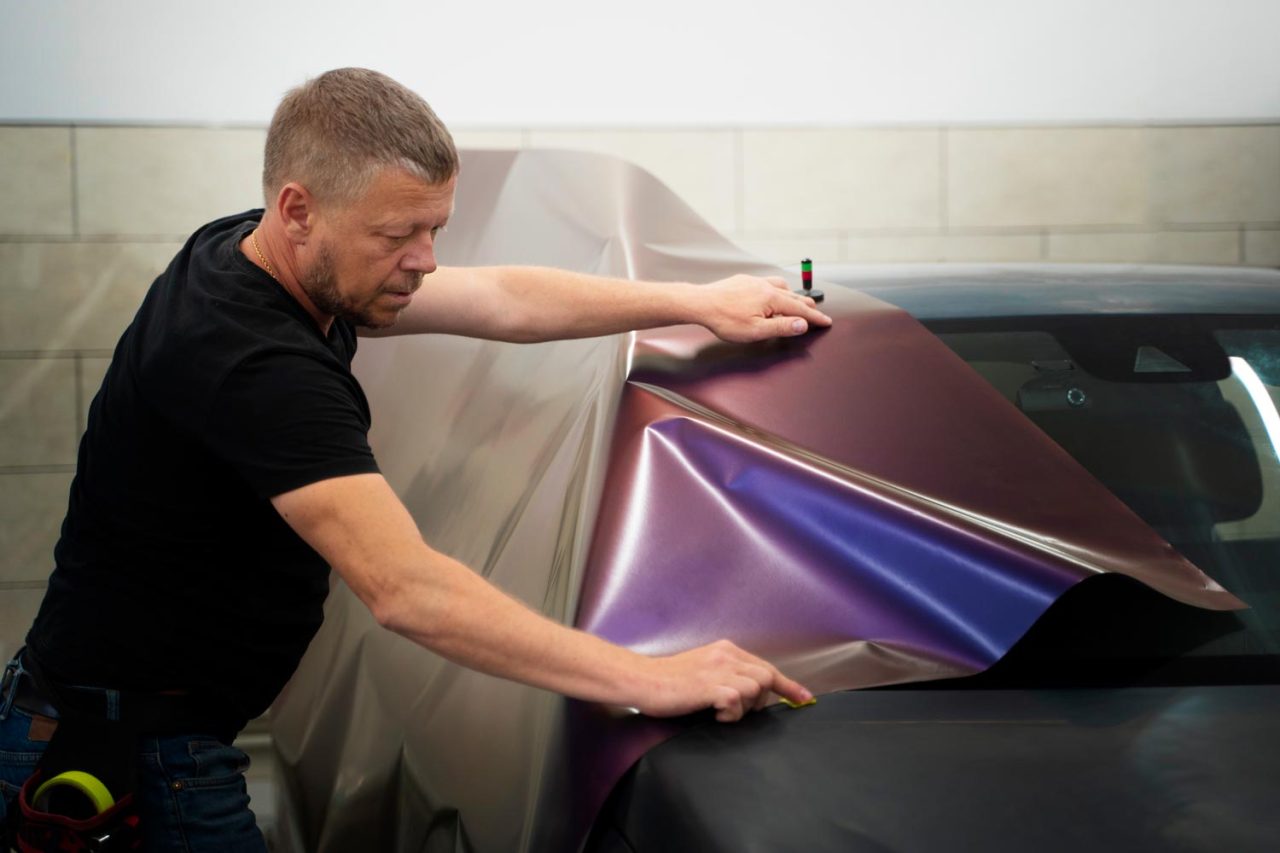 From Racing Stripes to Full Wraps: Vinyl Customization Trends in Baton Rouge